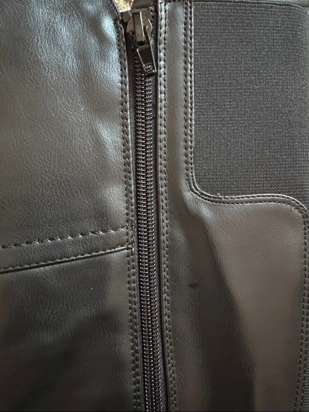 G by Guess timeless black